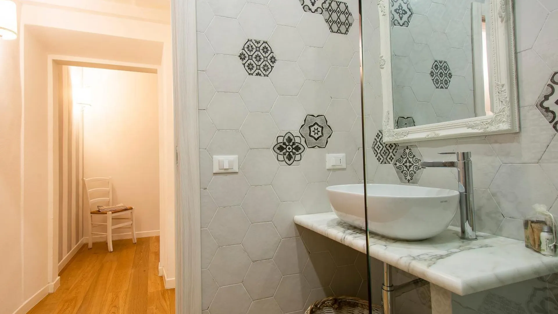 Pergola Suite Florenz 0*,